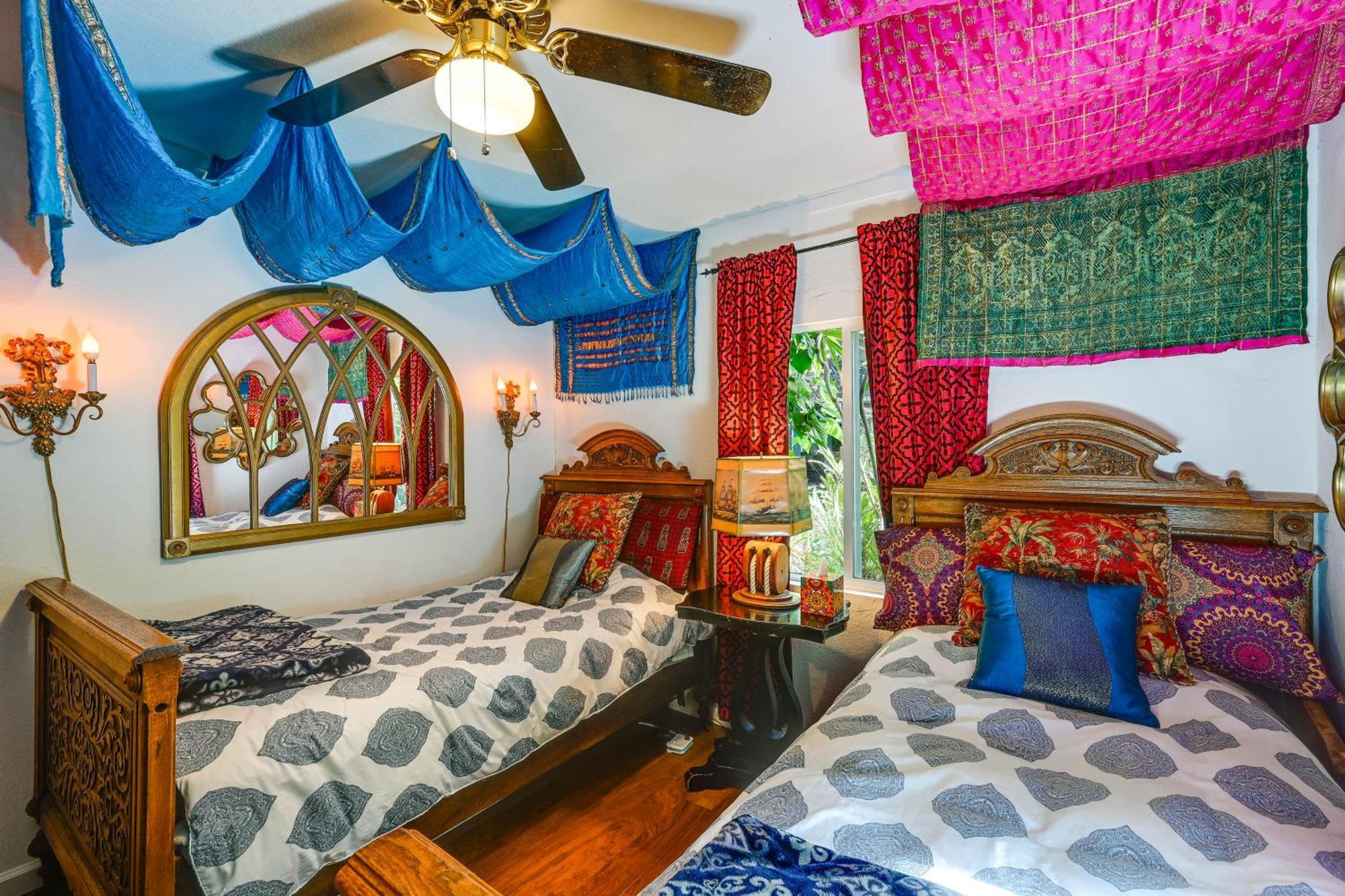 Bohemian Wonderland Benicia Bungalow With Pergola! Экстерьер фото
